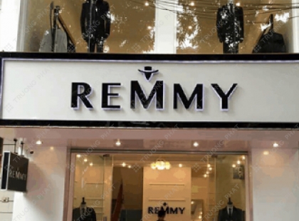 Những lưu ý bạn nên biết khi làm bảng hiệu quảng cáo